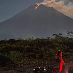 Witness the stunning Borobudur Afternoon and Merapi Night, and get up close to the fiery lava flow of Mt. Merapi at night