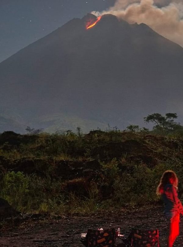Witness the stunning Borobudur Afternoon and Merapi Night, and get up close to the fiery lava flow of Mt. Merapi at night