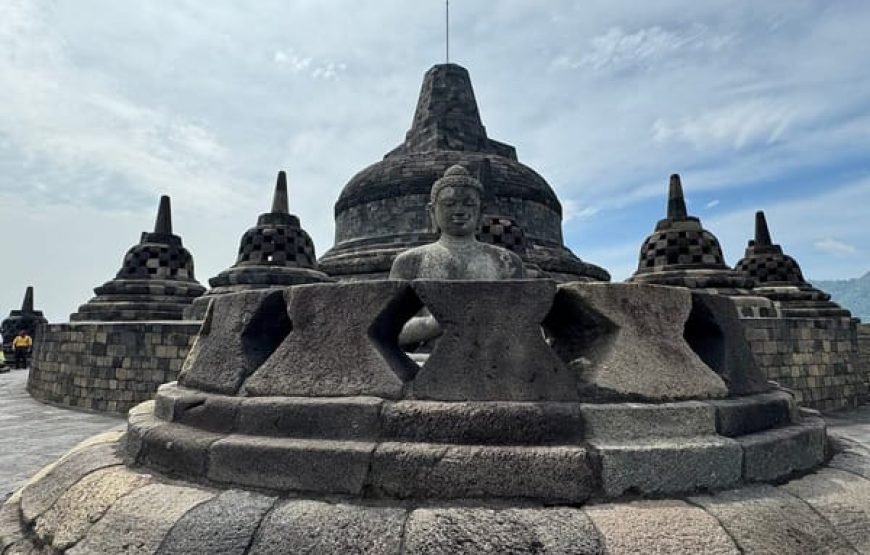 Borobudur half-day tour from Yogyakarta