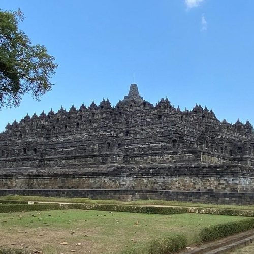 Explore the ancient wonders with our Borobudur half-day tour from Yogyakarta.