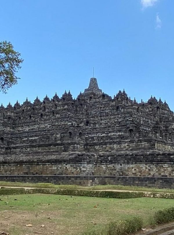 Explore the ancient wonders with our Borobudur half-day tour from Yogyakarta.