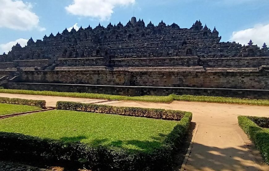 Borobudur Merapi Tour