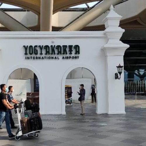 Borobudur: Half-Day Tour from YIA Airport