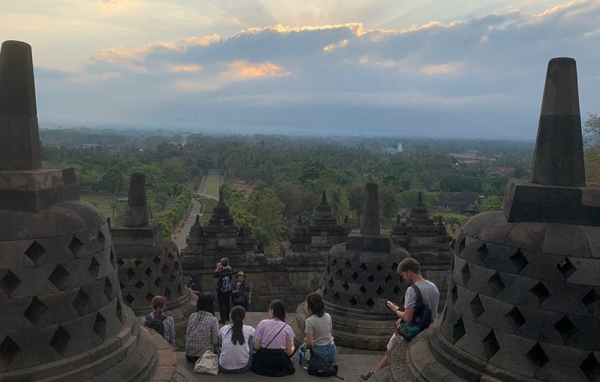 Borobudur Merapi Tour