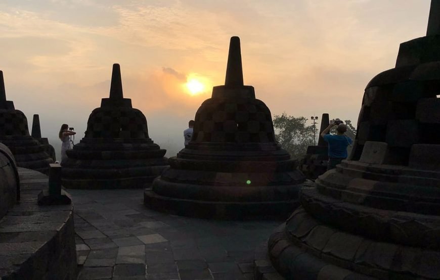 Borobudur Sunrise Tour