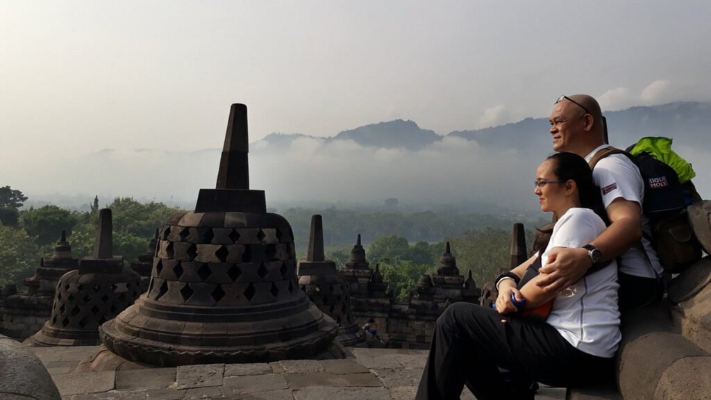 Uncovering the Wonders of Buddhist Temple: A Shore Excursion Borobudur tour from Semarang Port