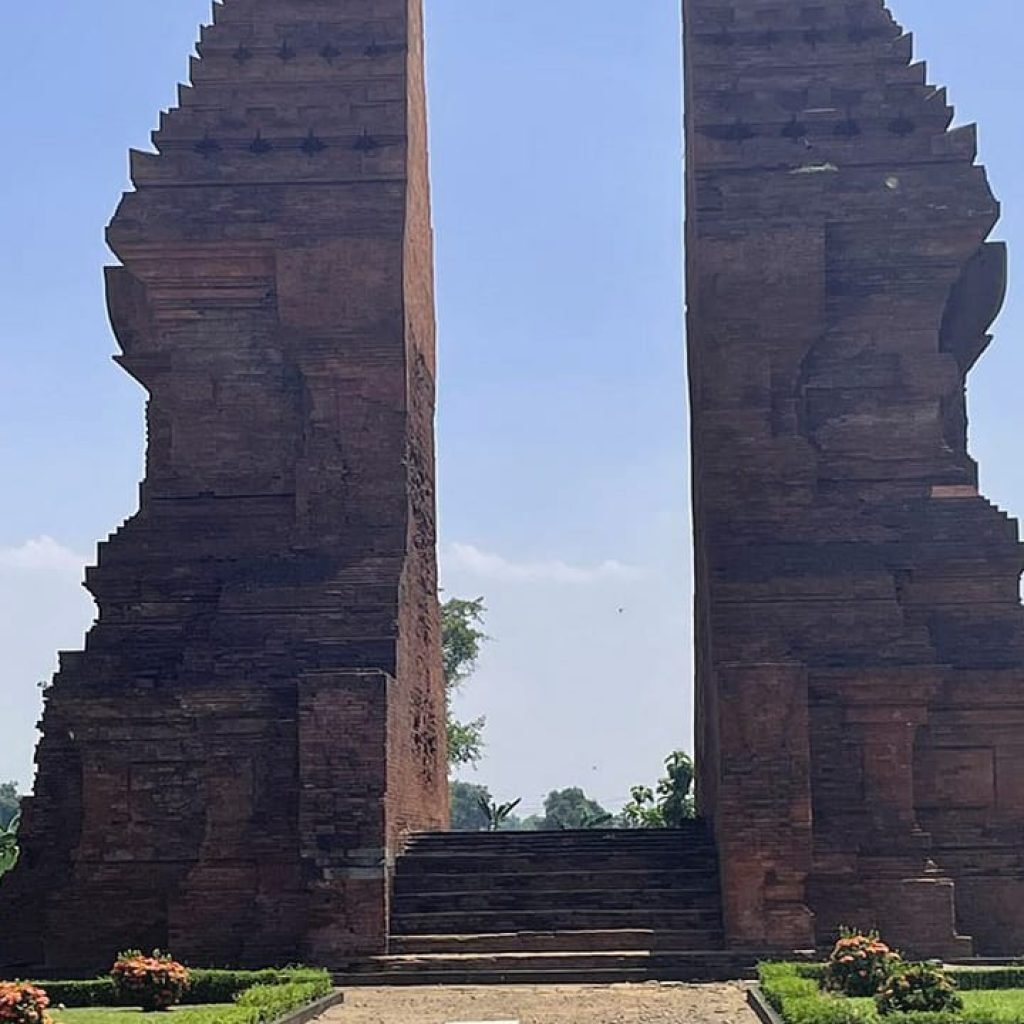Discovering the Hidden Gems of Trowulan A Surabaya Port Excursion