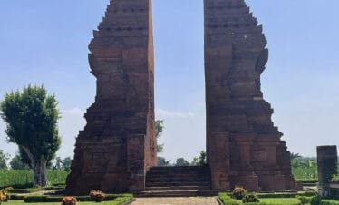 Discovering the Hidden Gems of Trowulan A Surabaya Port Excursion