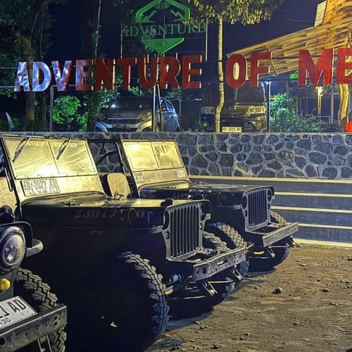 Merapi Sunrise and Borobudur Temple Tour