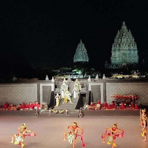 Immerse Yourself in Javanese Traditions with the Borobudur Prambanan Ramayana Ballet