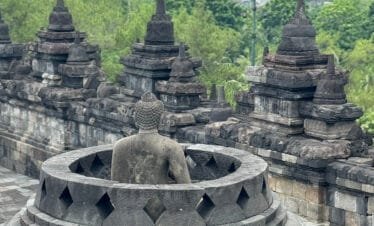 Borobudur Merapi Prambanan Tour