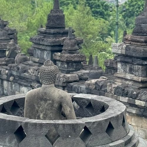 Borobudur Merapi Prambanan Tour