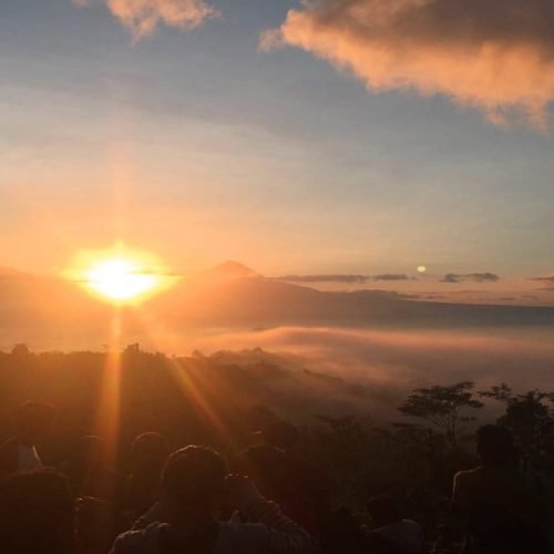 Sunrise Hill, Borobudur, Merapi, Prambanan Tour