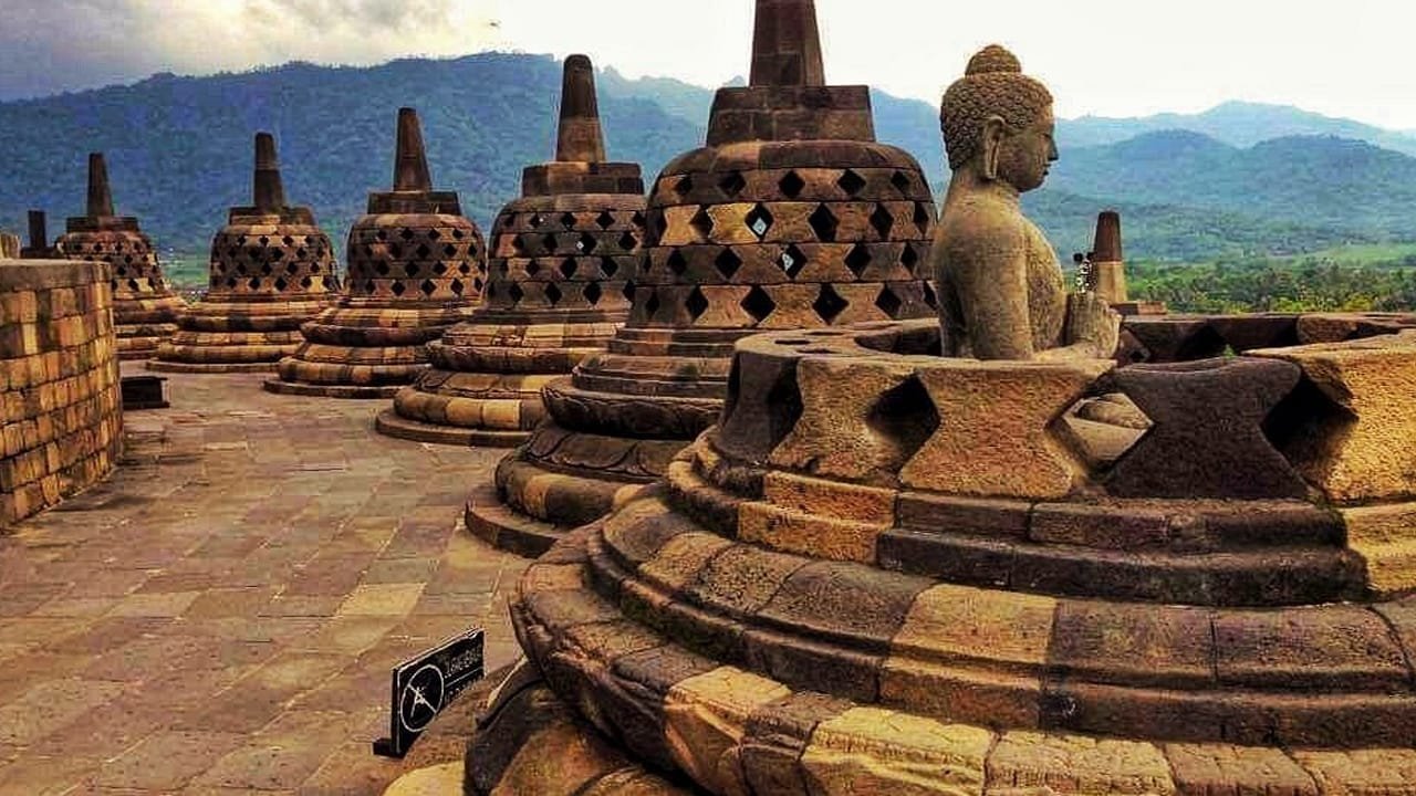 Behind the Scenes at Borobudur Tour: A Closer Look at its Architecture and History
