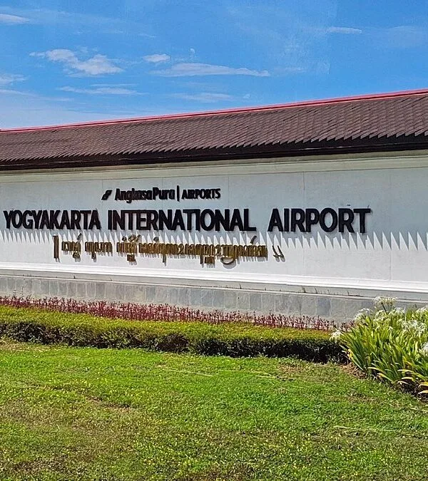 Experience Indonesian Culture with Borobudur: Half-Day Tour from YIA Airport