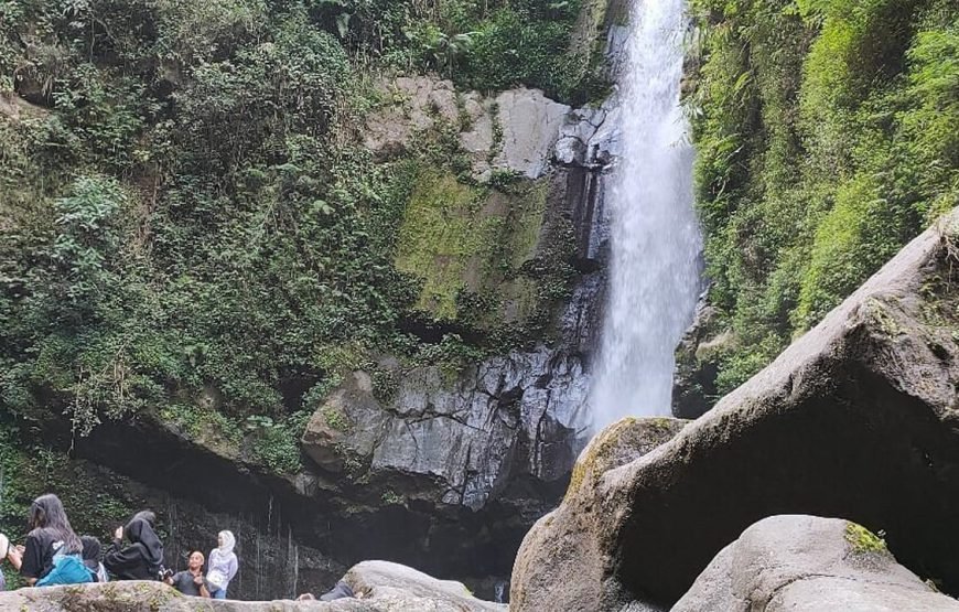 Borobudur and Kedung Kayang Waterfall Tour