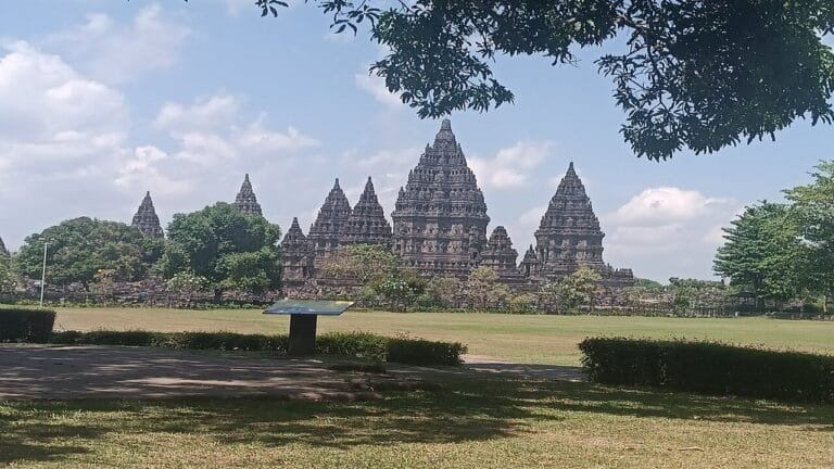 prambanan temple