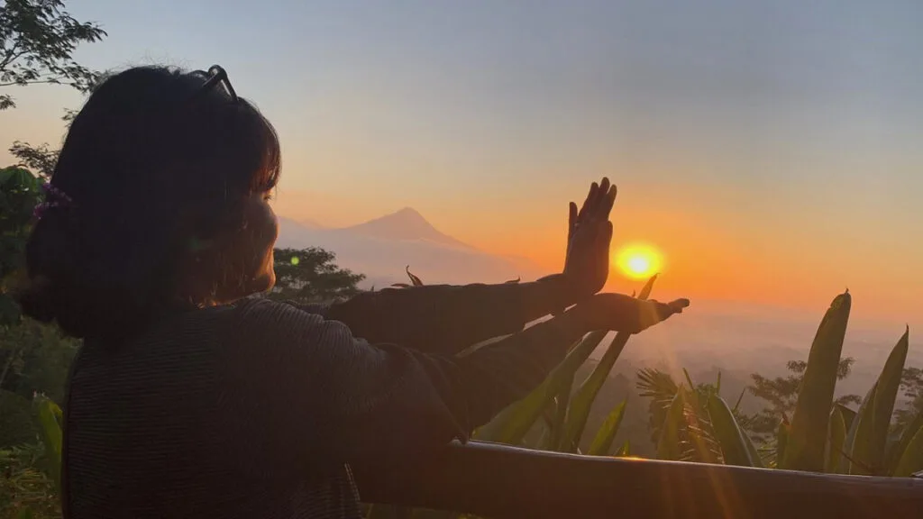 Borobudur Sunrise Tour from Punthuk Setumbu Hill