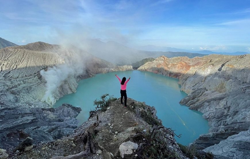 Borobudur Bromo Ijen Tour in 4 Days