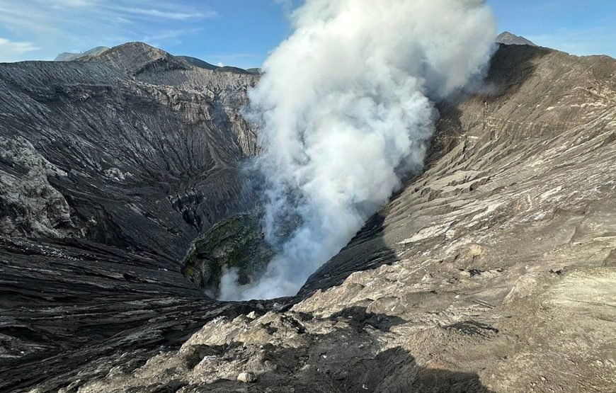 Borobudur Bromo Ijen Tour in 4 Days