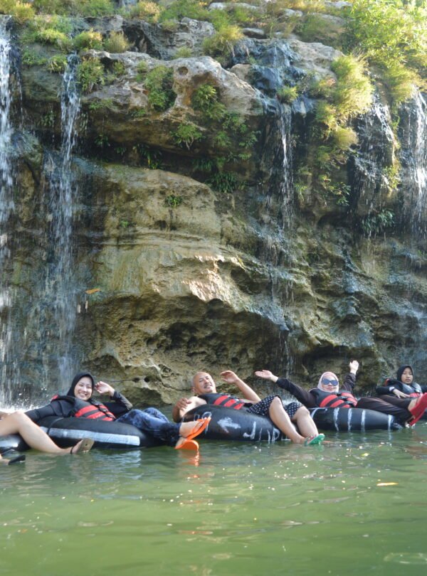 Explore the Beautiful Oyo River in Gunung Kidul, Indonesia