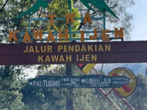 Borobudur Bromo Ijen Tour in 4 Days: A Must-Do for Every Traveler