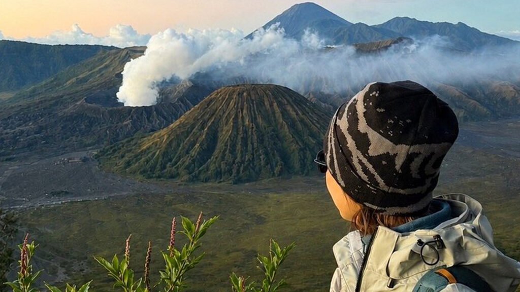 Experience the Rich Culture and Natural Beauty of Java in 4 Days