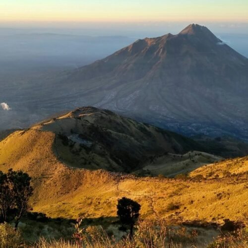 The Ultimate Challenge: Scaling Mount Merbabu for the Perfect Sunrise