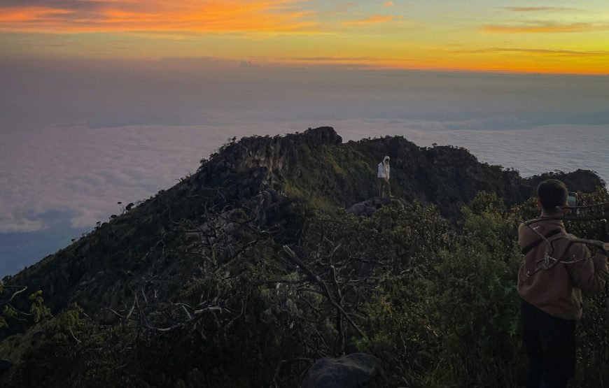 Mount Sumbing Camping 2d1n