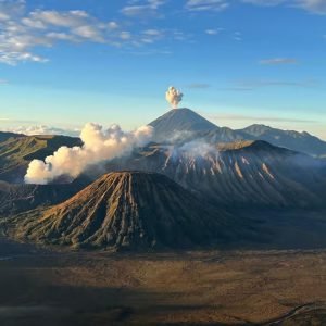 Borobudur Bromo Tour 3 Days 2 Nights: Experience the Best of Java!