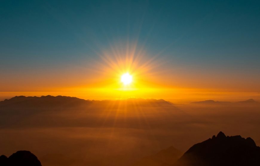 Sikunir Sunrise and Borobudur Tour